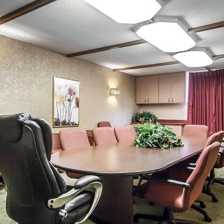 Quality Inn & Suites North Springfield Exteriér fotografie