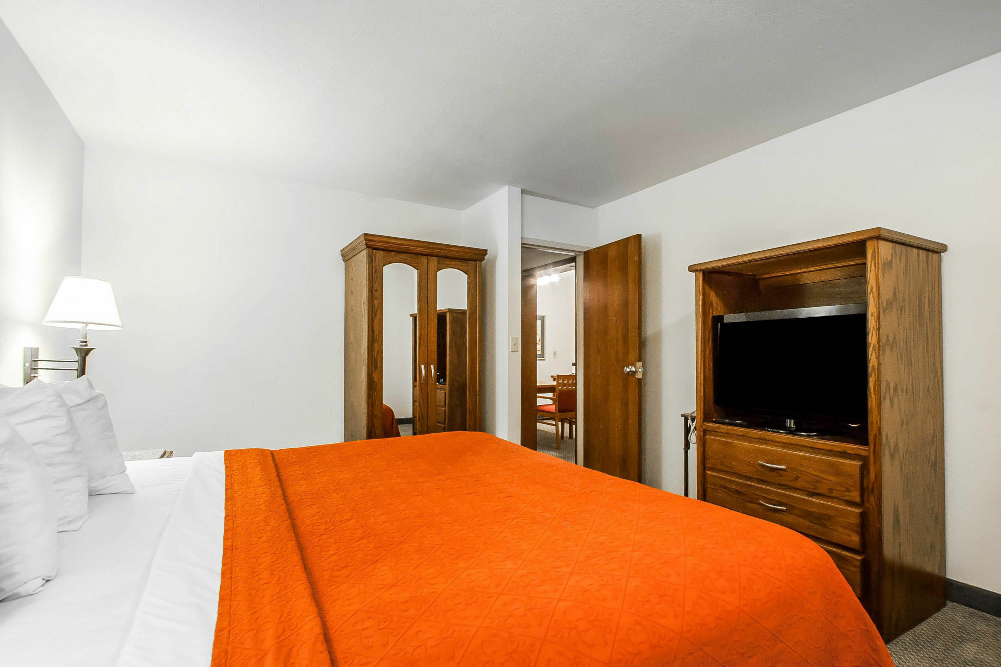 Quality Inn & Suites North Springfield Exteriér fotografie