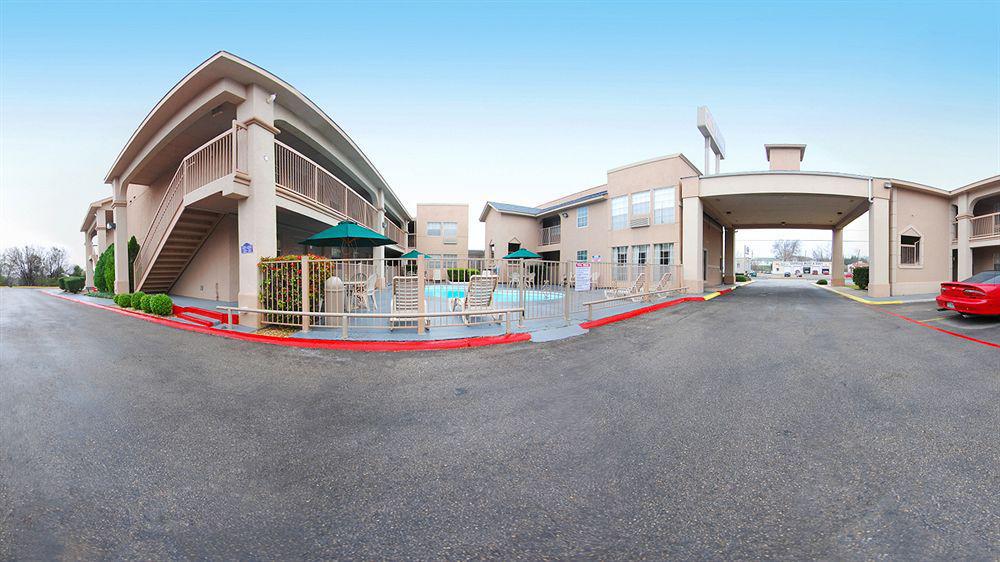 Quality Inn & Suites North Springfield Exteriér fotografie